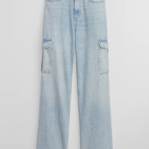GAP Factory High Rise Wide-Leg Cargo Jeans. Size: 12/31 Regular - Picture 2 of 11